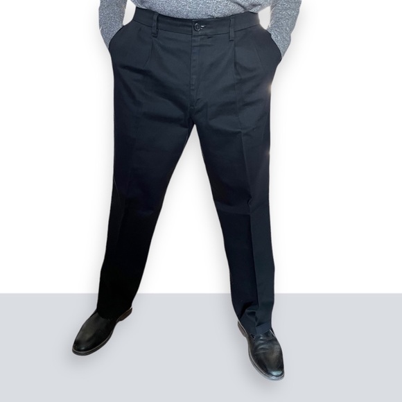 Dockers Flex Comfort Black Pants, Pleated Front, Cotton - Picture 11 of 11